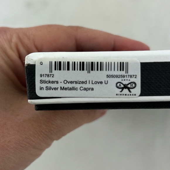 Brand New Anya Hindmarch Giant Leather StickerShop Sticker I❤️U - Picture 4 of 4